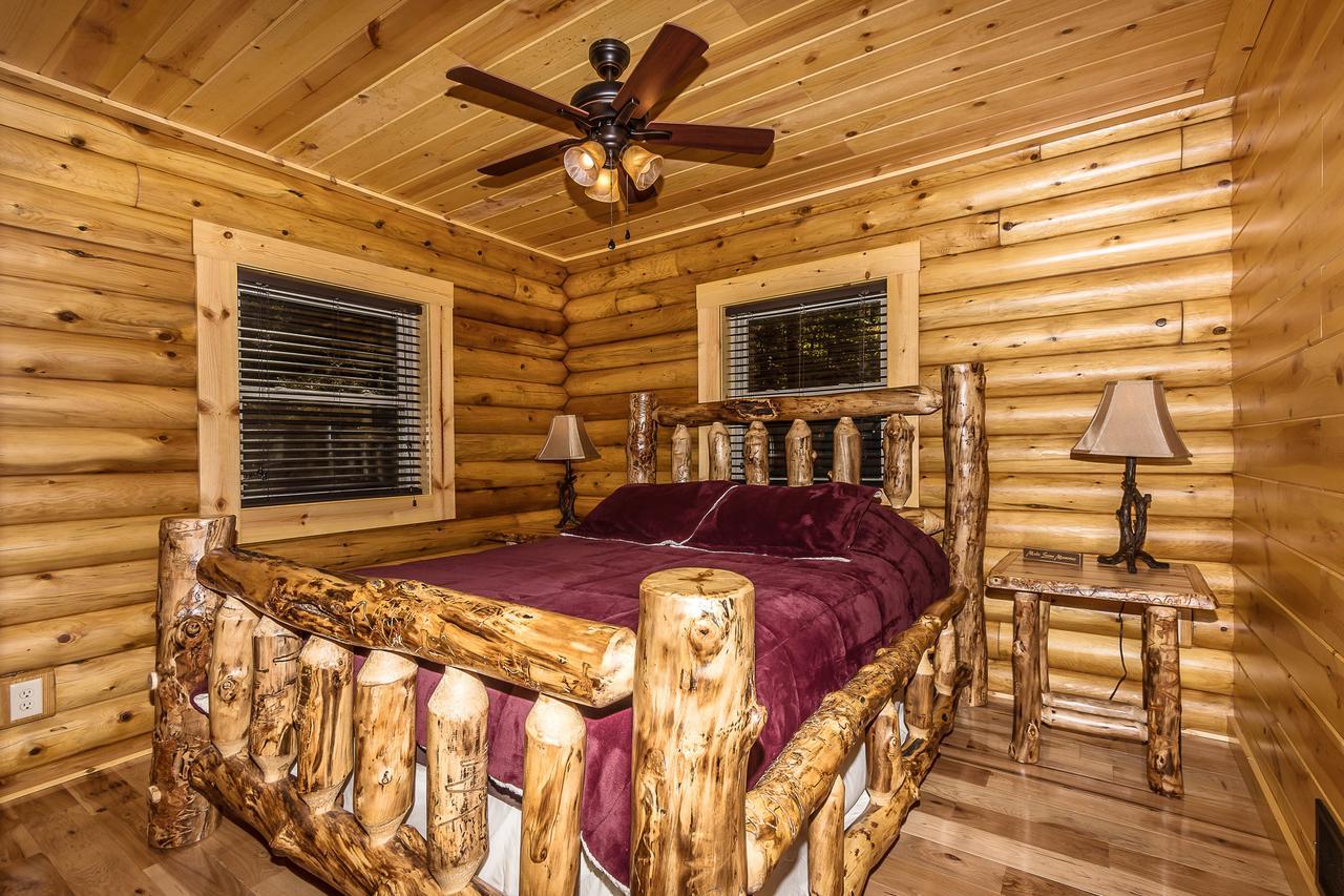 Hocking Hills Cabins & Resort Foxfire Logan Εξωτερικό φωτογραφία