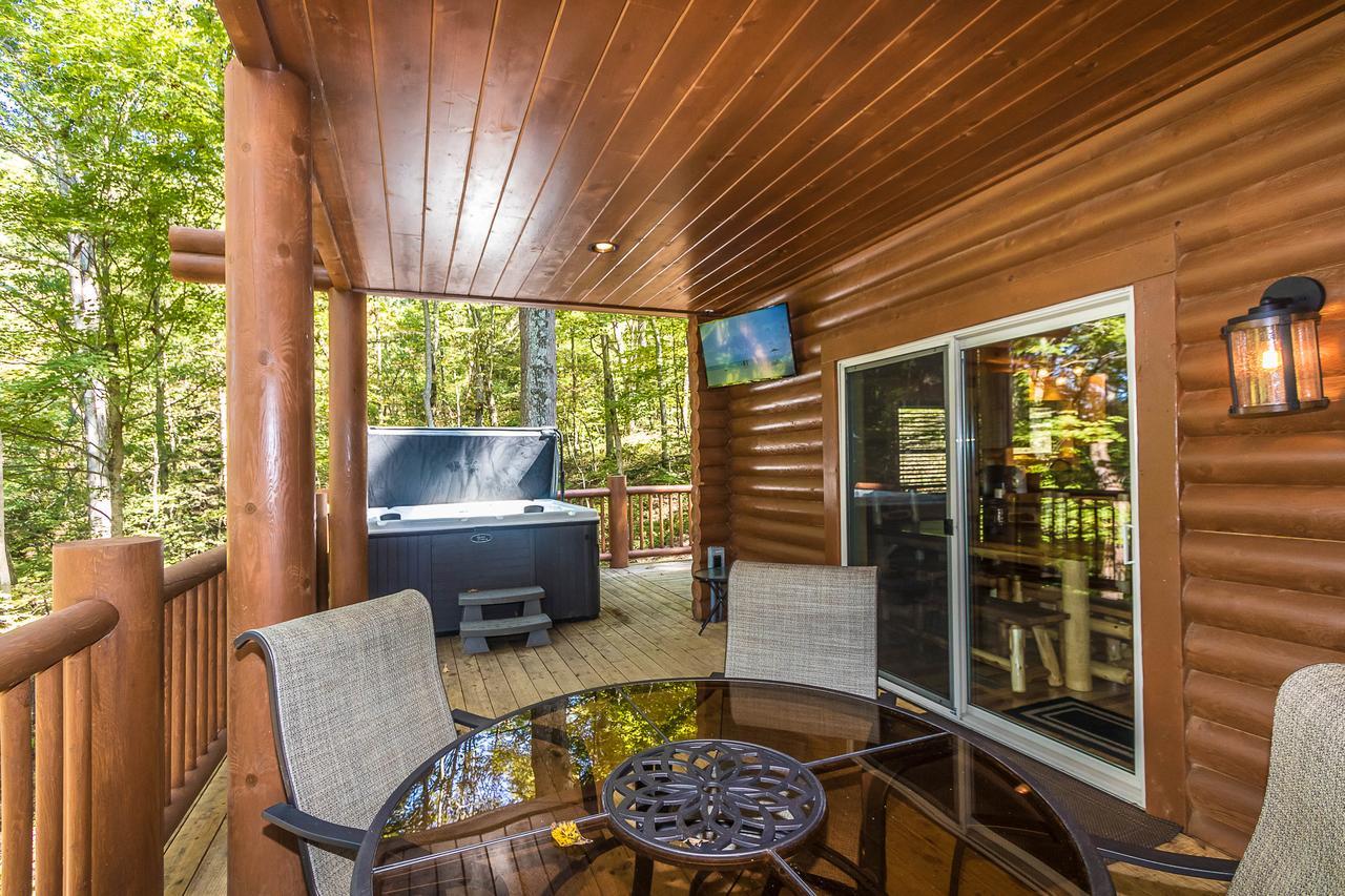 Hocking Hills Cabins & Resort Foxfire Logan Εξωτερικό φωτογραφία